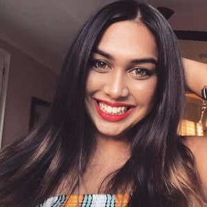 Meet your Posher, Jasmine